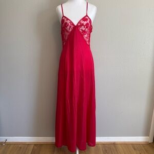 Vintage 70s-80s Miss Elaine Red Lace Maxi Nightgown Enkalure Nylon Union Made